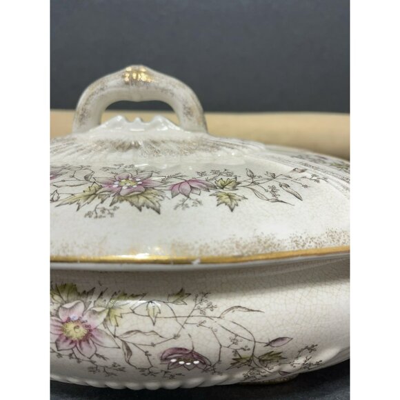 T.E.P.P. Co. Antique White Ironstone Covered Dish Tureen Crazed Stained Floral - Picture 11 of 16